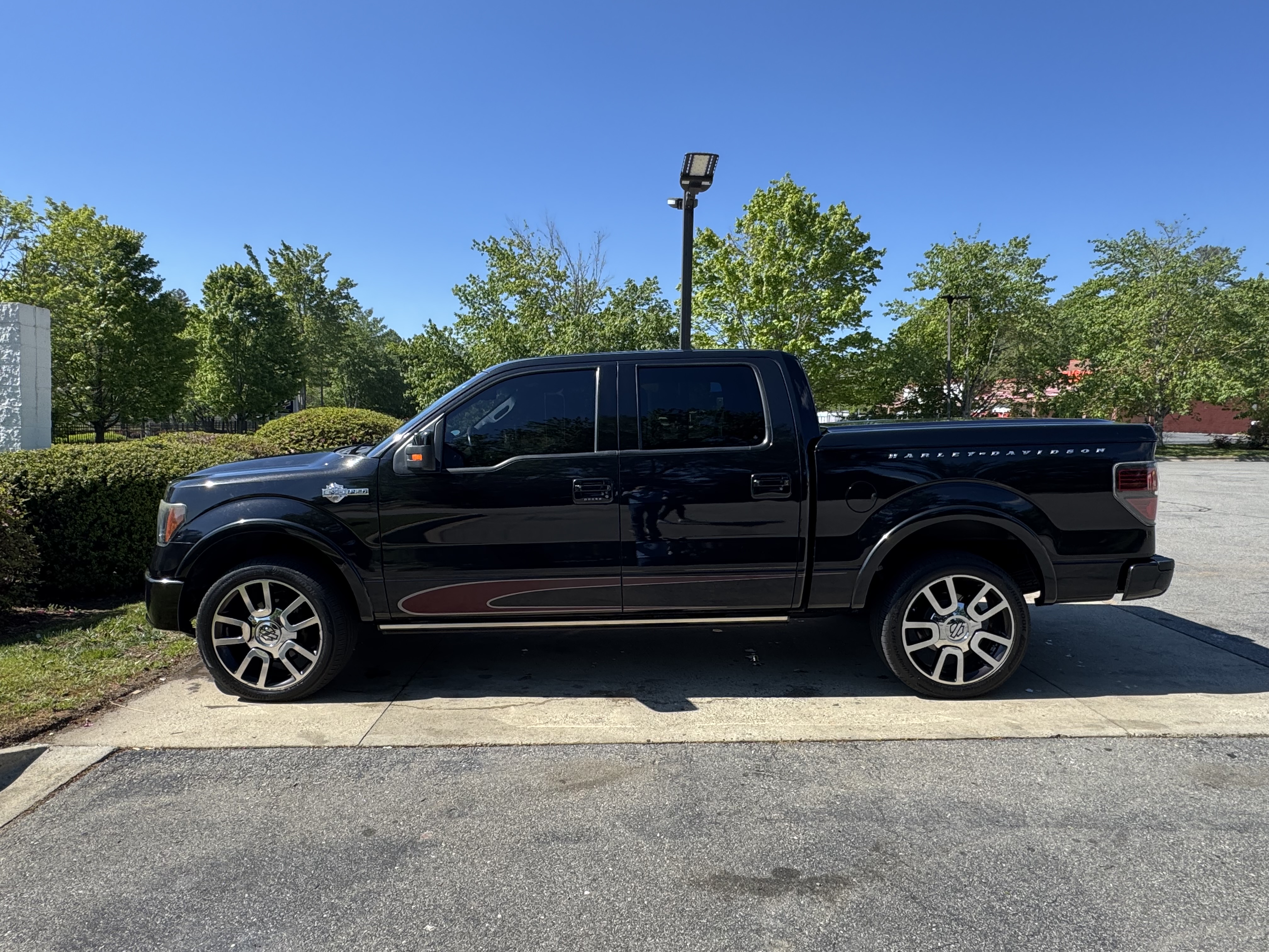 Used 2010 Ford F150 Harley-Davidson AWD/4WD image 1