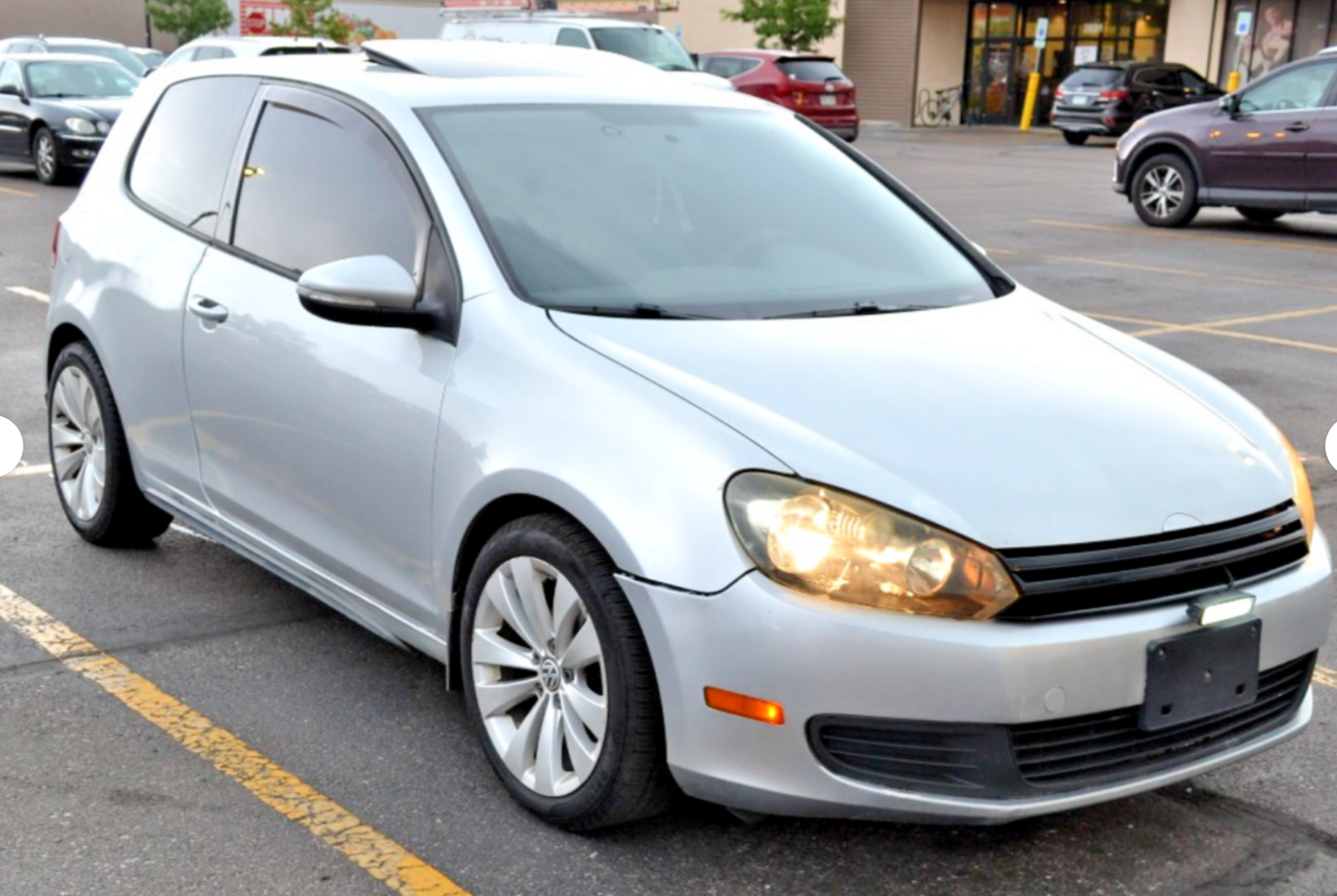 Used 2013 Volkswagen Golf TDI FWD image 1