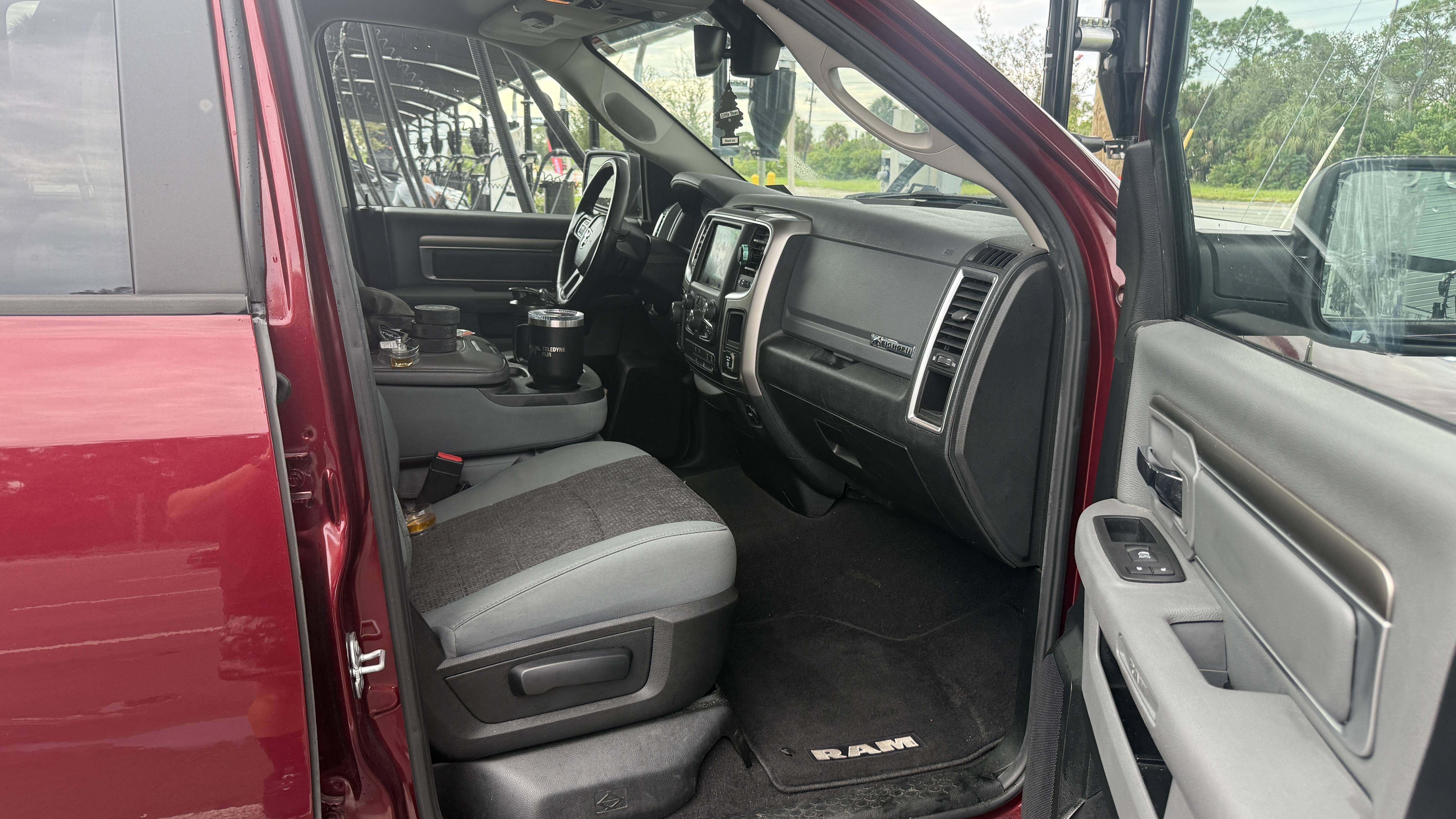 Used 2018 RAM 1500 Big Horn AWD/4WD image 11