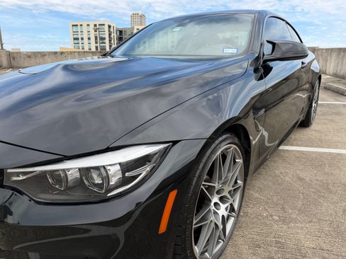 Used 2019 BMW M4 Coupe w/ Competition Package image 2
