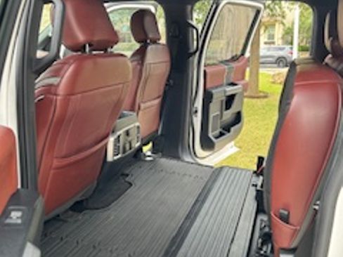 Used 2019 Ford F450 Platinum w/ Platinum Ultimate Package image 11