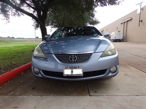 Used 2005 Toyota Solara SE Sport image 2