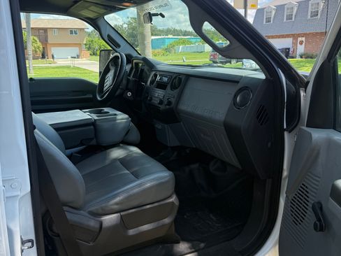 Used 2014 Ford F250 XL image 14