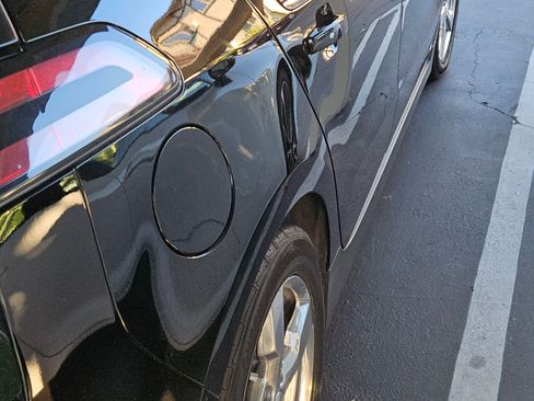 Used 2012 Chevrolet Volt Premium w/ Premium Trim Package image 4