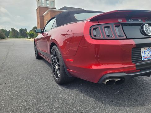 Used 2014 Ford Mustang Shelby GT500 w/ Equipment Group 821A RWD image 10