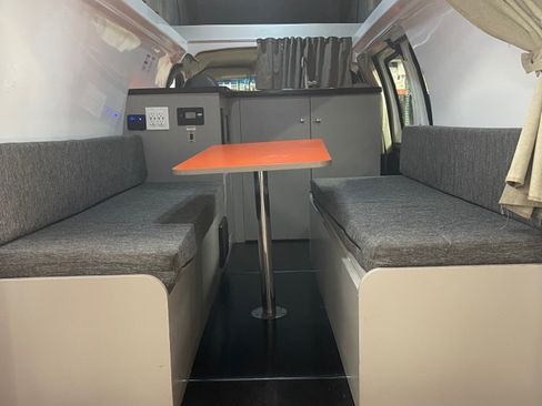 Used 2014 Chevrolet Express 1500 image 15