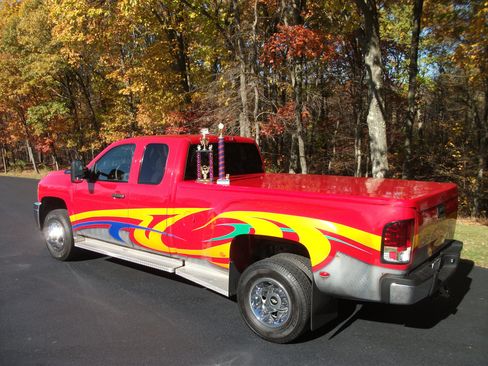 Used 2012 Chevrolet Silverado 3500 LT image 2