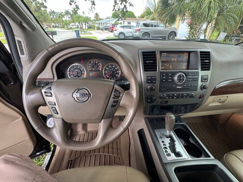 Used 2014 Nissan Armada SL w/ Moonroof Package image 12