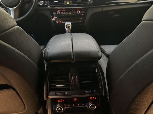 Used 2018 BMW X5 sDrive35i RWD image 19