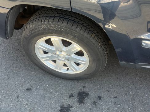 Used 2010 Jeep Grand Cherokee Limited image 8