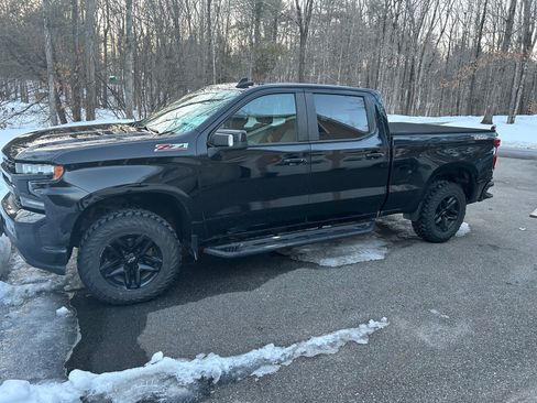 Used 2019 Chevrolet Silverado 1500 LT Trail Boss image 5