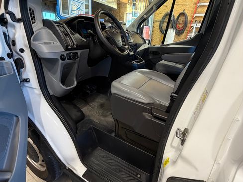 Used 2018 Ford Transit 150 148 Medium Roof image 12