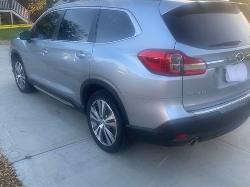 Used 2022 Subaru Ascent Limited w/ Technology Package image 5