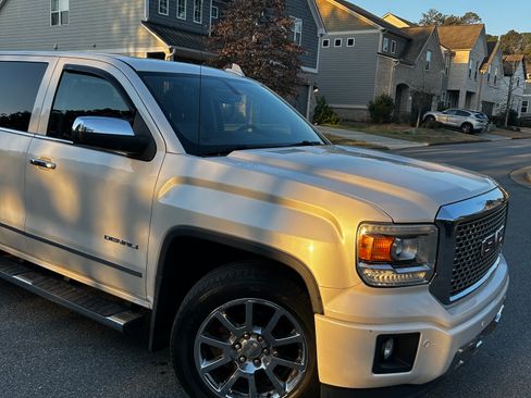 Used 2015 GMC Sierra 1500 Denali image 26
