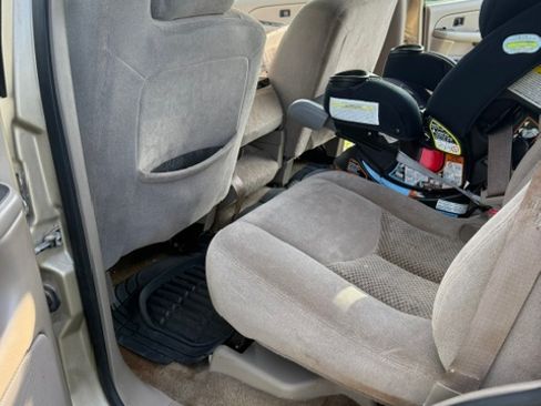 Used 2005 Chevrolet Tahoe LS RWD image 13