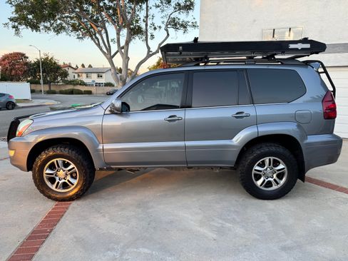 Used 2007 Lexus GX 470 image 2