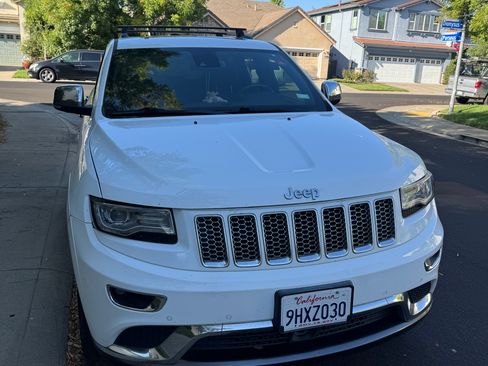 Used 2014 Jeep Grand Cherokee Summit image 1