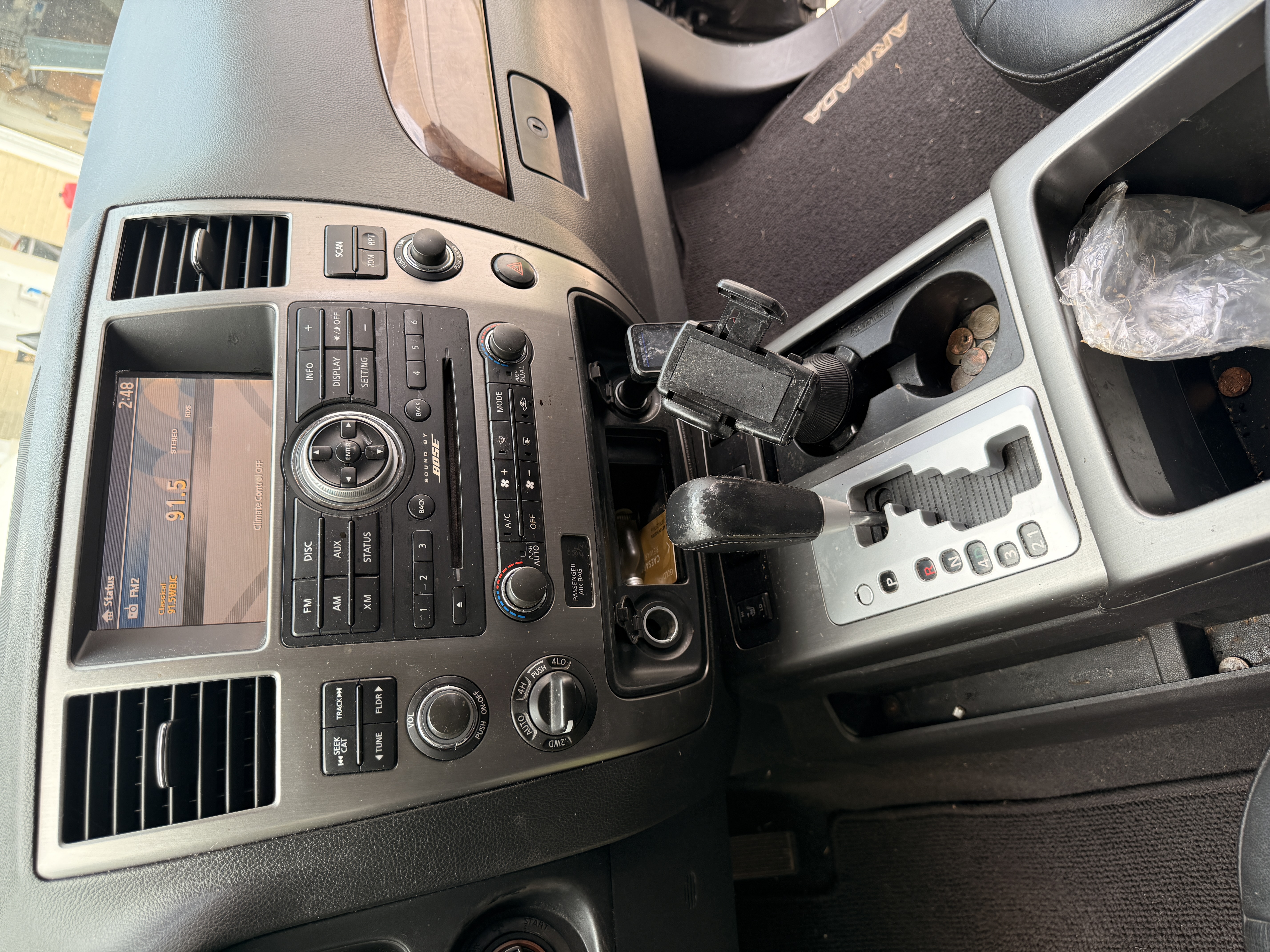 Used 2013 Nissan Armada SL AWD/4WD image 5