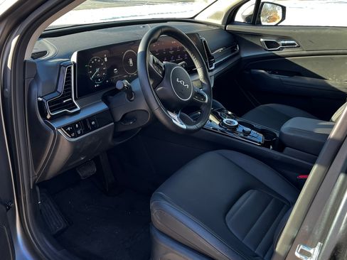 Used 2024 Kia Sportage SX Prestige image 5