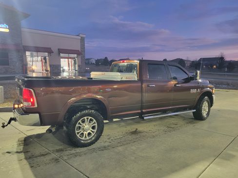 Used 2015 RAM 2500 Laramie image 6