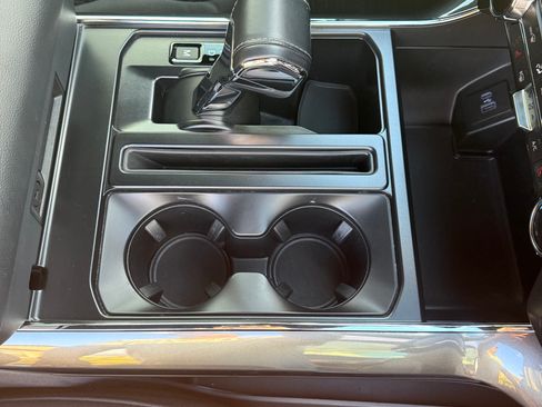 Used 2022 Ford F150 XLT w/ Equipment Group 302A High image 20