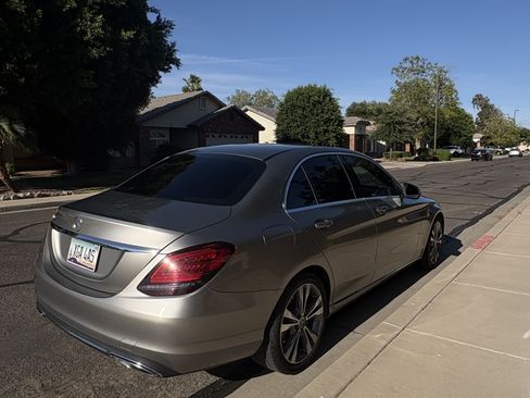 Used 2019 Mercedes-Benz C 300 Sedan image 6