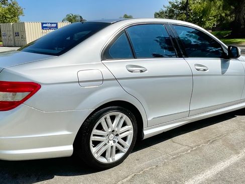 Used 2008 Mercedes-Benz C 300 Sedan image 5