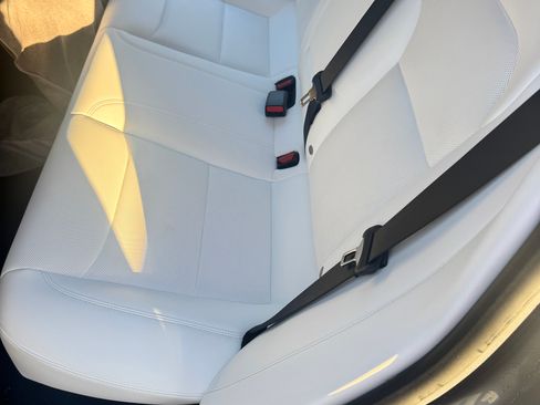 Used 2024 Tesla Model 3 Performance image 8