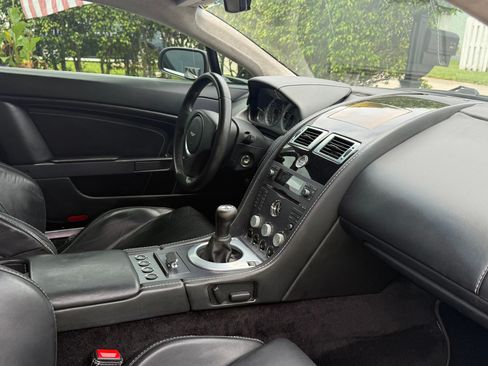 Used 2006 Aston Martin V8 Vantage Coupe RWD image 13