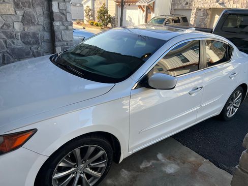 Used 2013 Acura ILX w/ Technology Package image 1