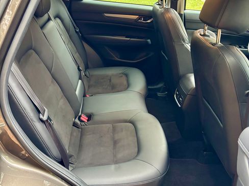 Used 2018 MAZDA CX-5 Touring image 12