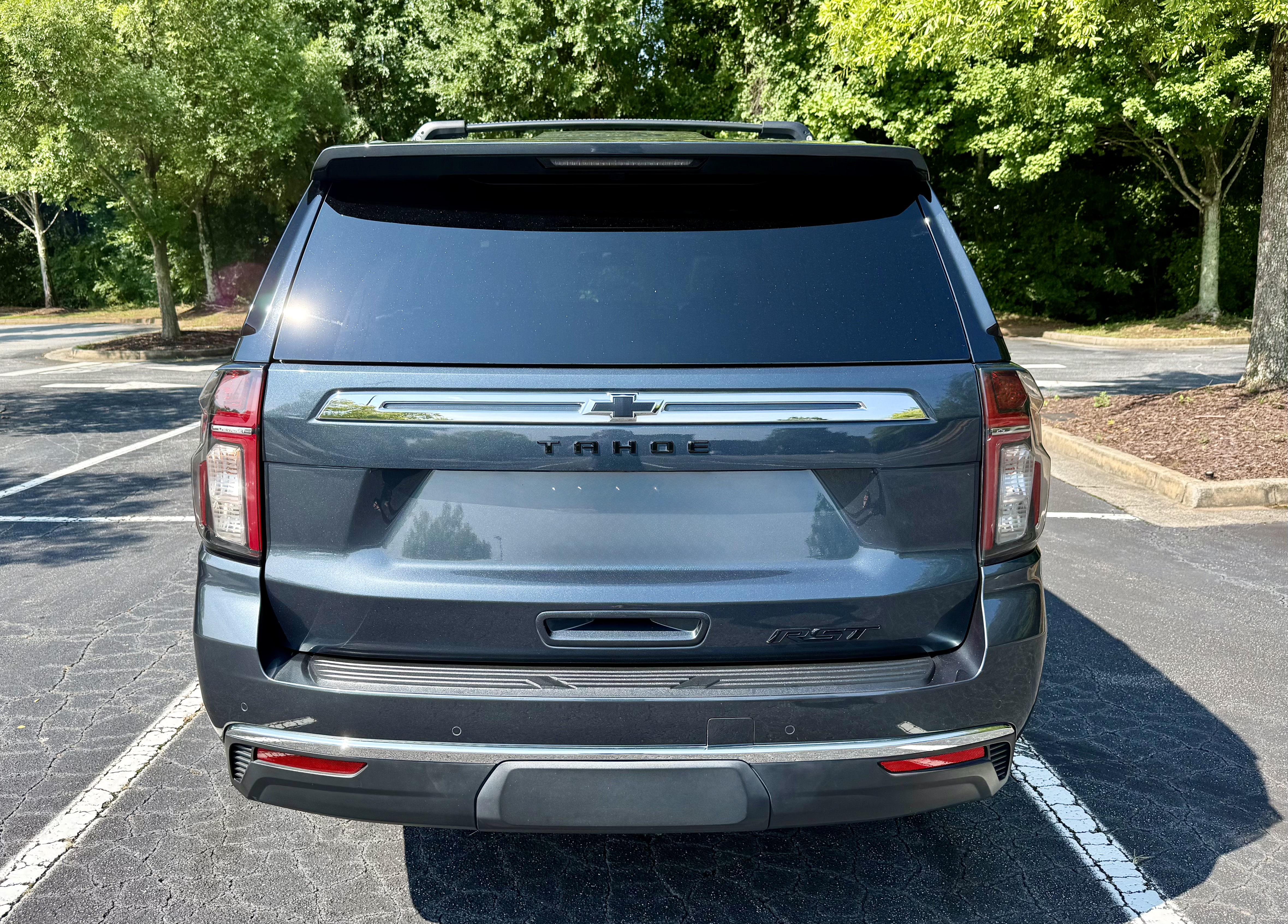 Used 2021 Chevrolet Tahoe LT w/ LT Signature Package AWD/4WD image 10