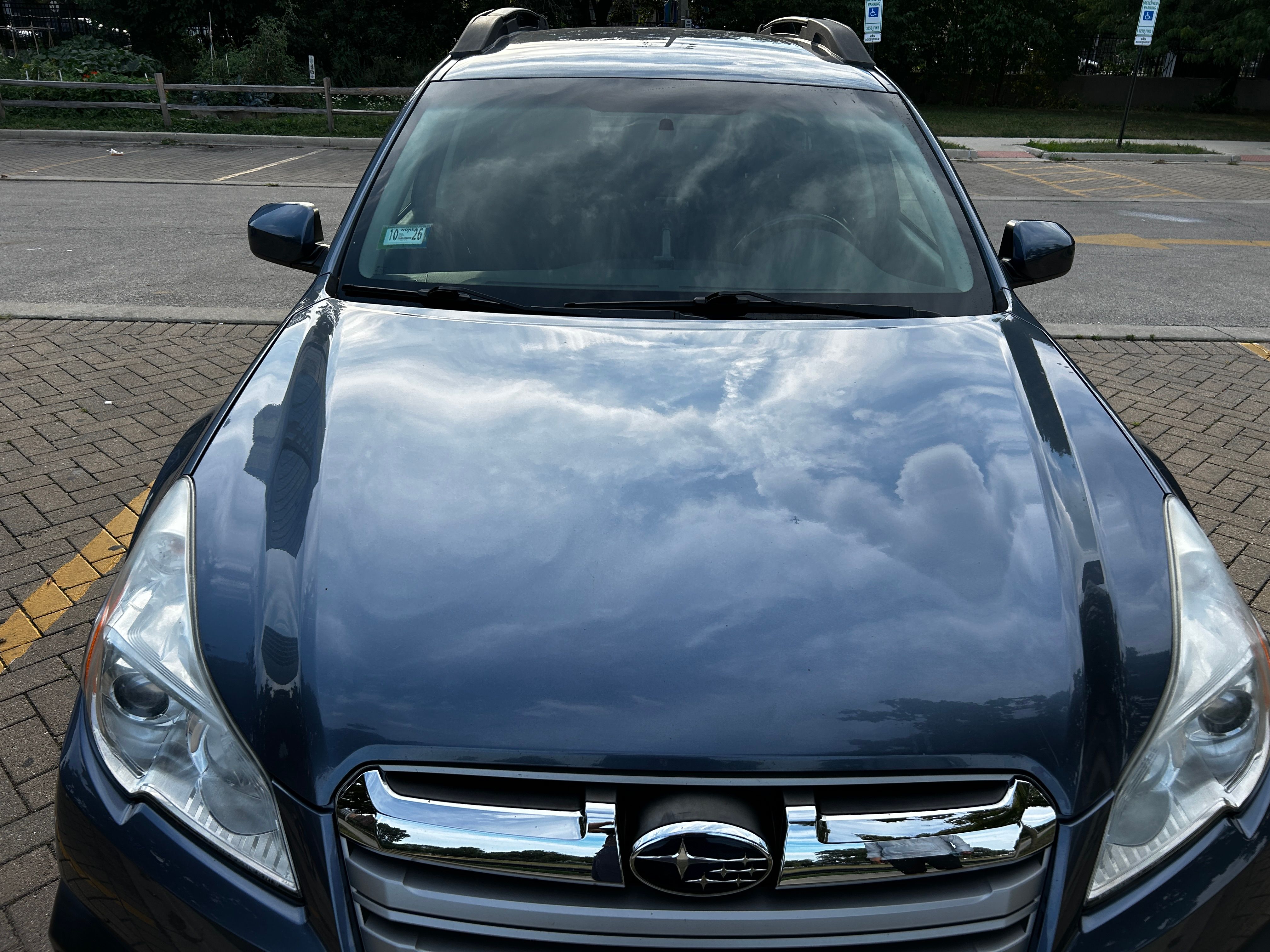 Used 2013 Subaru Outback 2.5i Premium w/ All-Weather Pkg AWD/4WD image 1