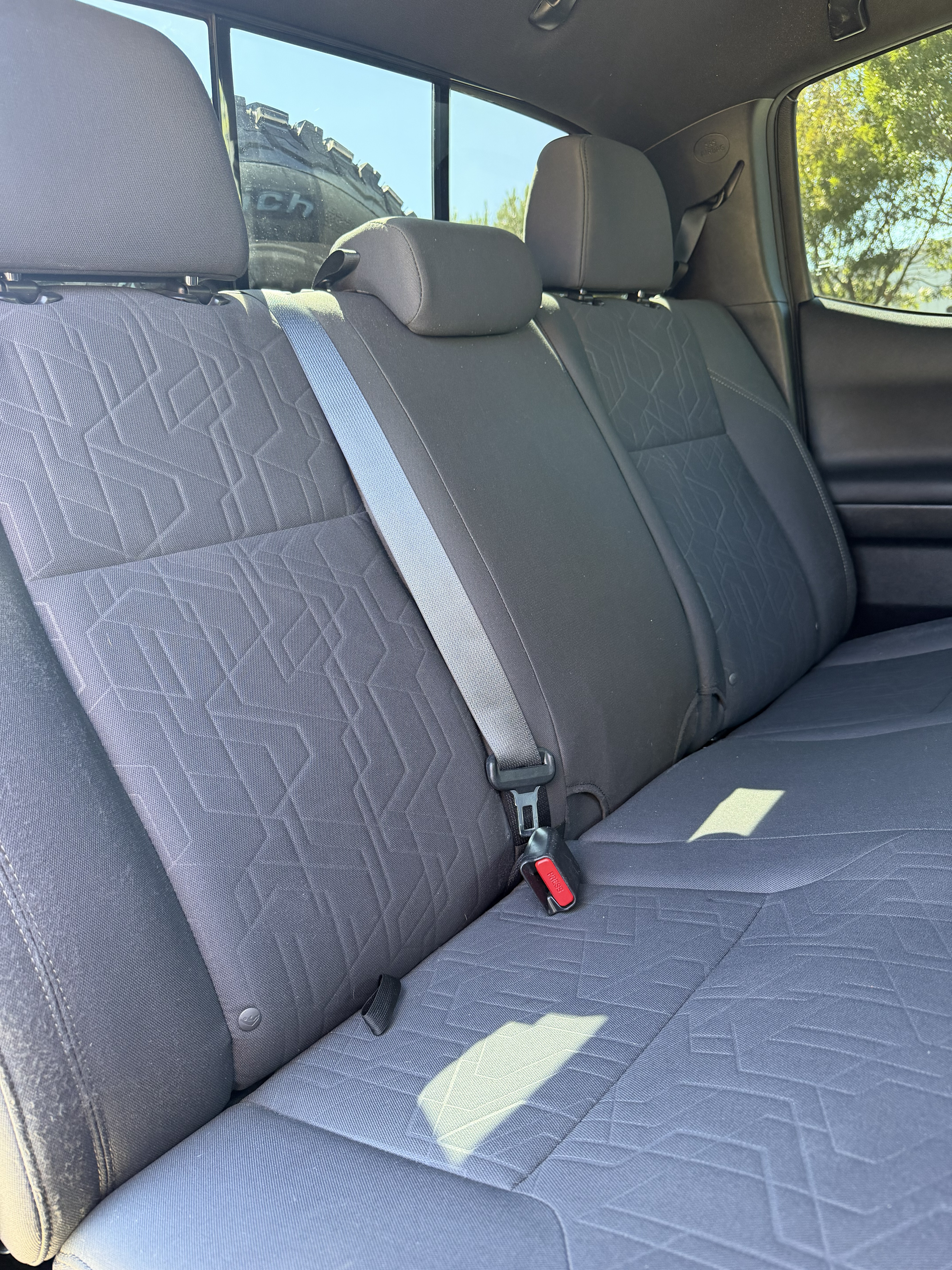Used 2019 Toyota Tacoma TRD Sport AWD/4WD image 17