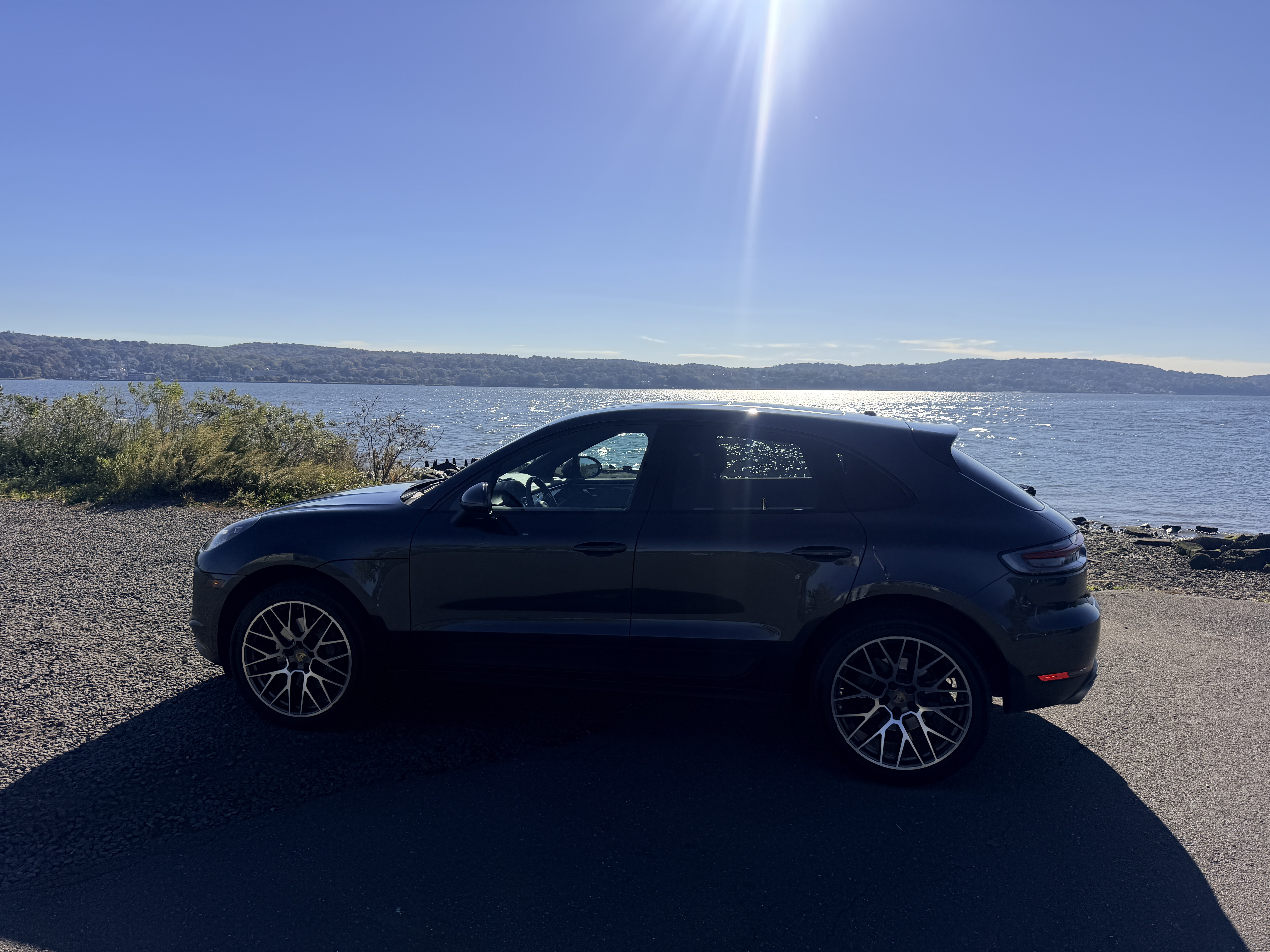 Used 2020 Porsche Macan S AWD/4WD image 6