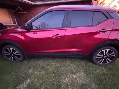 Used 2019 Nissan Kicks SV w/ Exterior Electronics Package