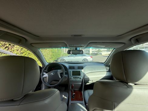 Used 2009 Toyota Camry XLE image 15