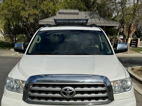 Used 2016 Toyota Sequoia Platinum image 11