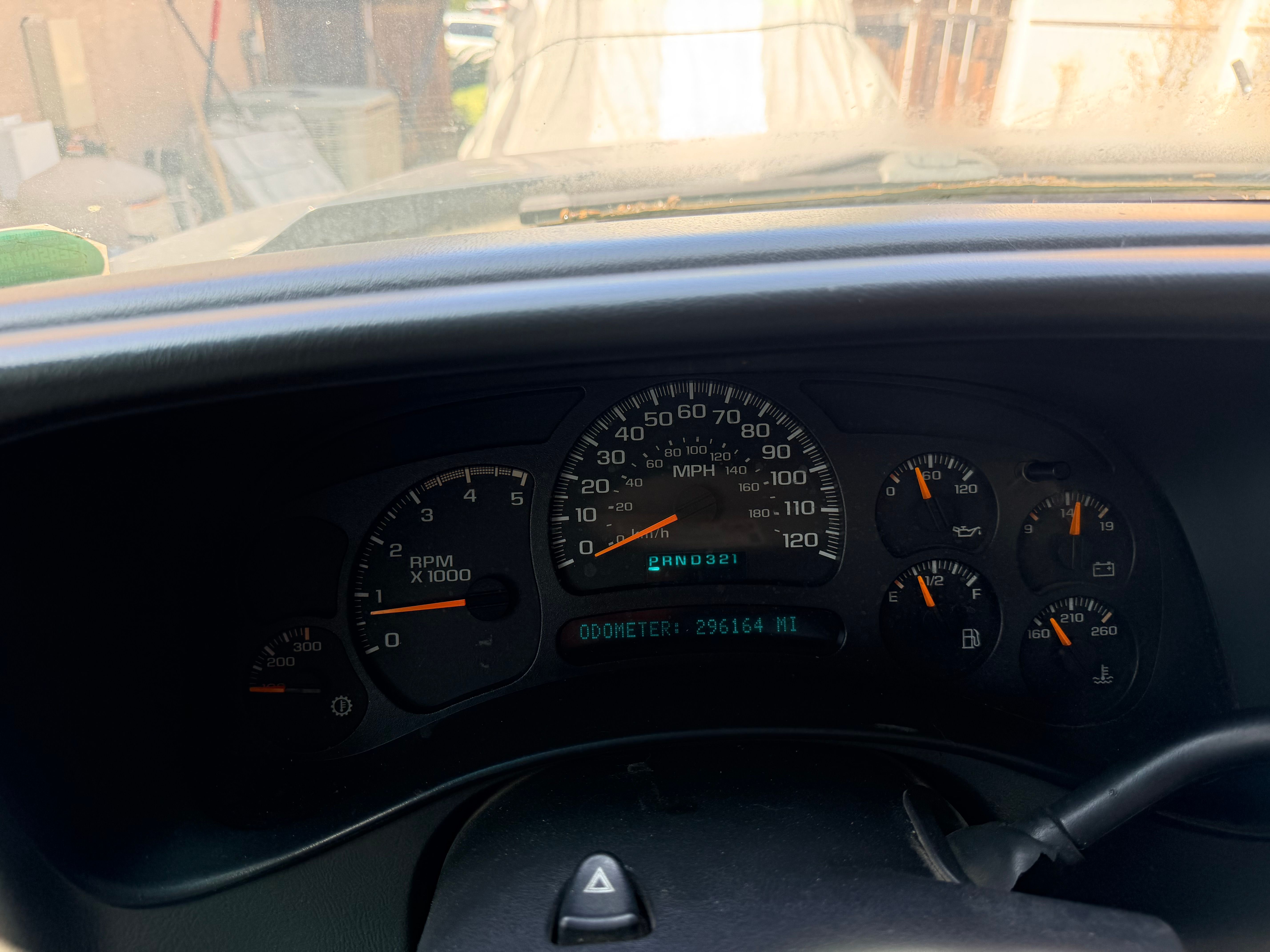 Used 2005 Chevrolet Silverado 2500 LT w/ Heavy-Duty Power Package RWD image 6