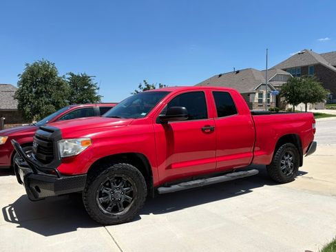Used 2016 Toyota Tundra SR w/ Tow Package RWD image 10