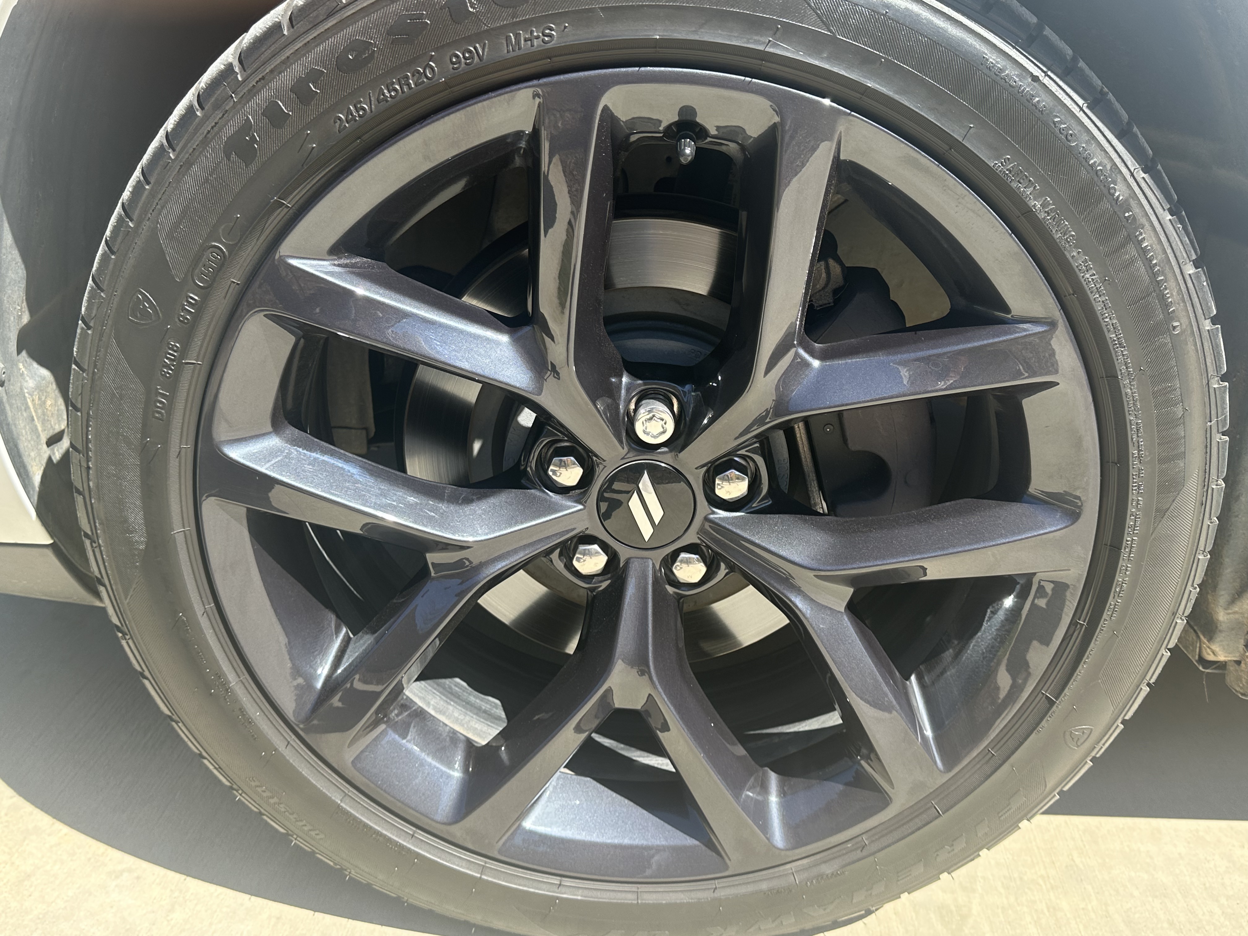 Used 2019 Dodge Challenger SXT w/ Plus Package RWD image 27