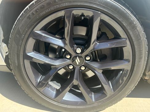 Used 2019 Dodge Challenger SXT w/ Plus Package RWD image 27
