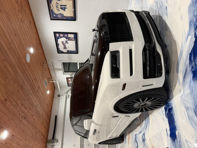 Used 2022 Rolls-Royce Cullinan AWD/4WD image 19