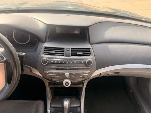 Used 2011 Honda Accord LX image 6