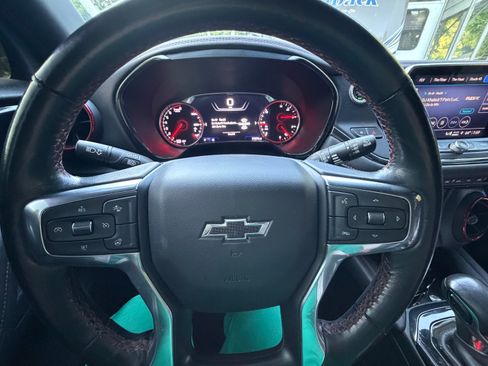 Used 2021 Chevrolet Blazer RS w/ Enhanced Convenience Package FWD image 14