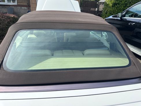 Used 1995 Mercedes-Benz E 320 Convertible image 4