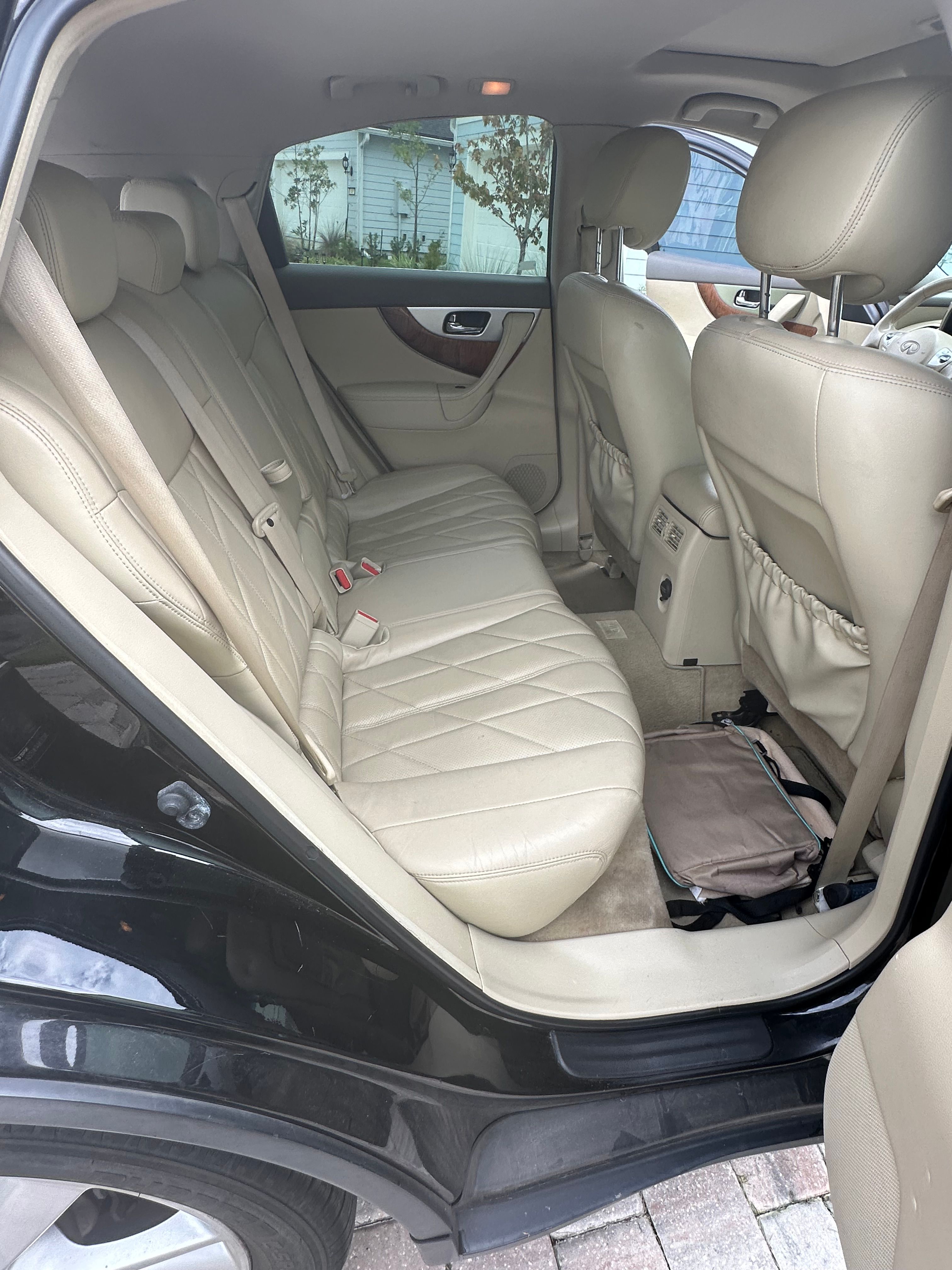 Used 2015 INFINITI QX70 AWD w/ Premium Package image 25