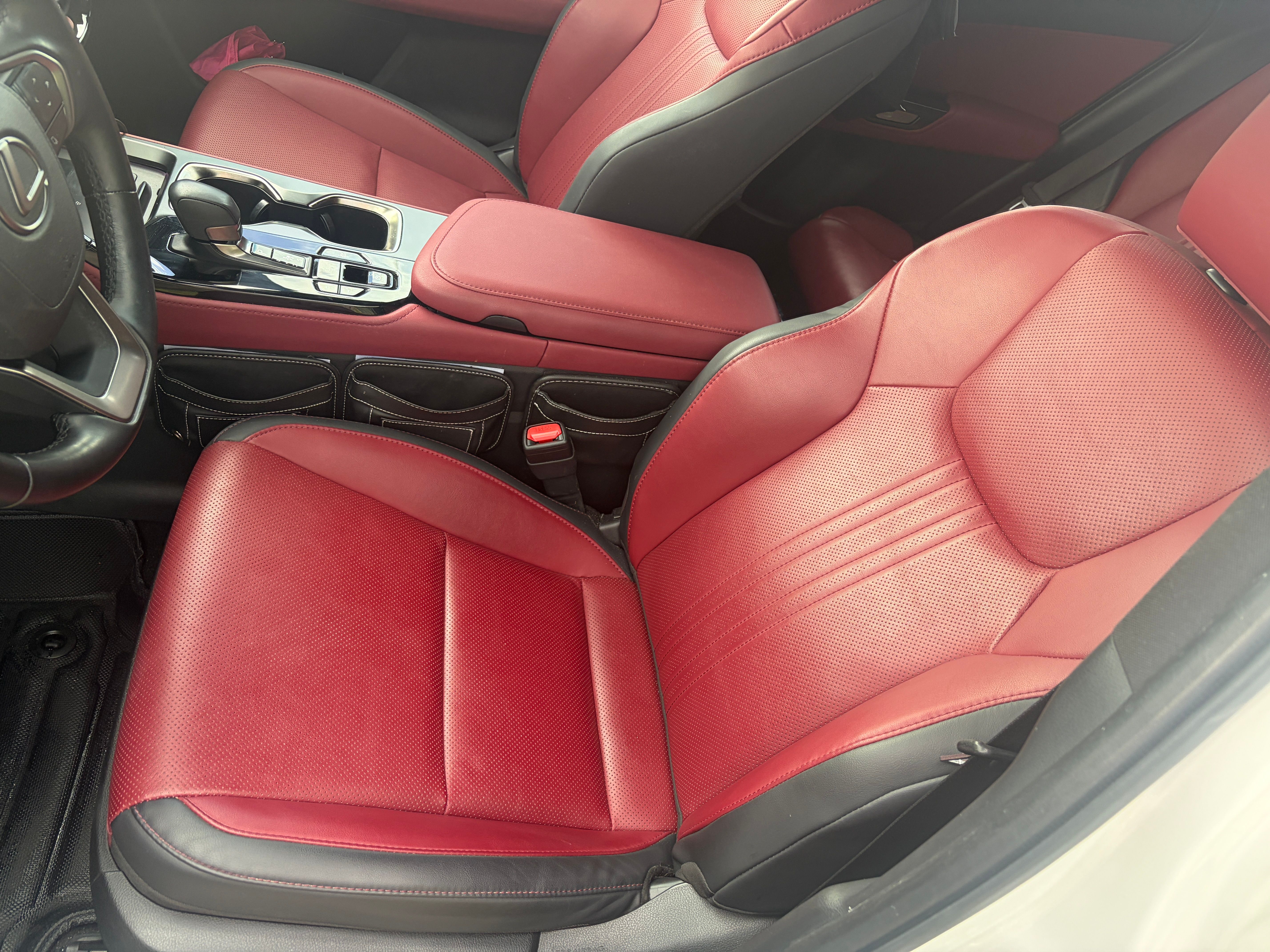 Used 2025 Lexus NX 350h AWD w/ Premium Package image 8