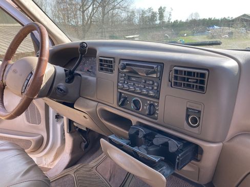 Used 2000 Ford F450 2WD Crew Cab Super Duty image 16