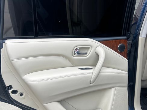 Used 2018 INFINITI QX80 2WD image 15